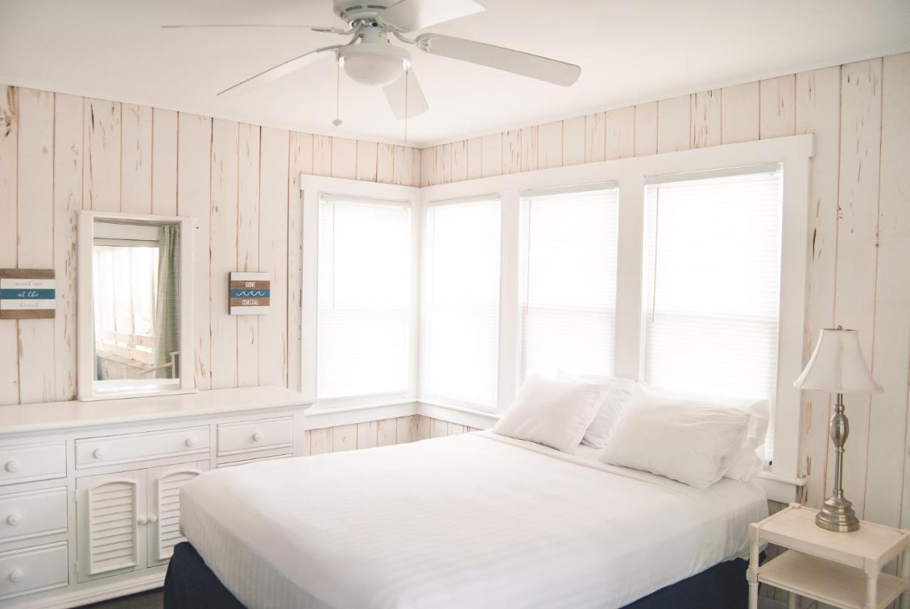 Surf Club Oceanfront Hotel Dewey Beach Exterior foto